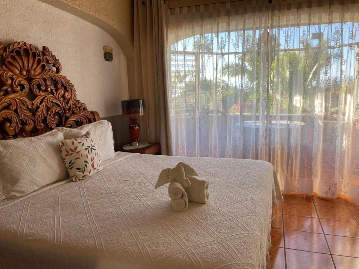 Casa De La Abuela Bed & Breakfast Ajijic Ngoại thất bức ảnh