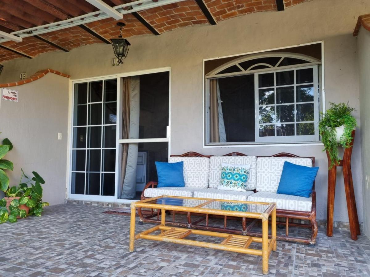 Casa De La Abuela Bed & Breakfast Ajijic Ngoại thất bức ảnh