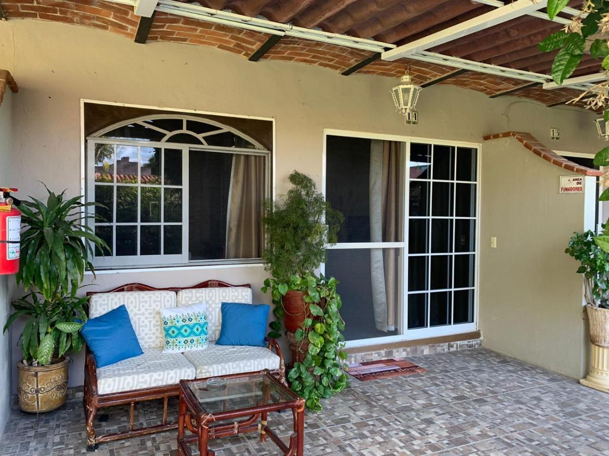 Casa De La Abuela Bed & Breakfast Ajijic Ngoại thất bức ảnh