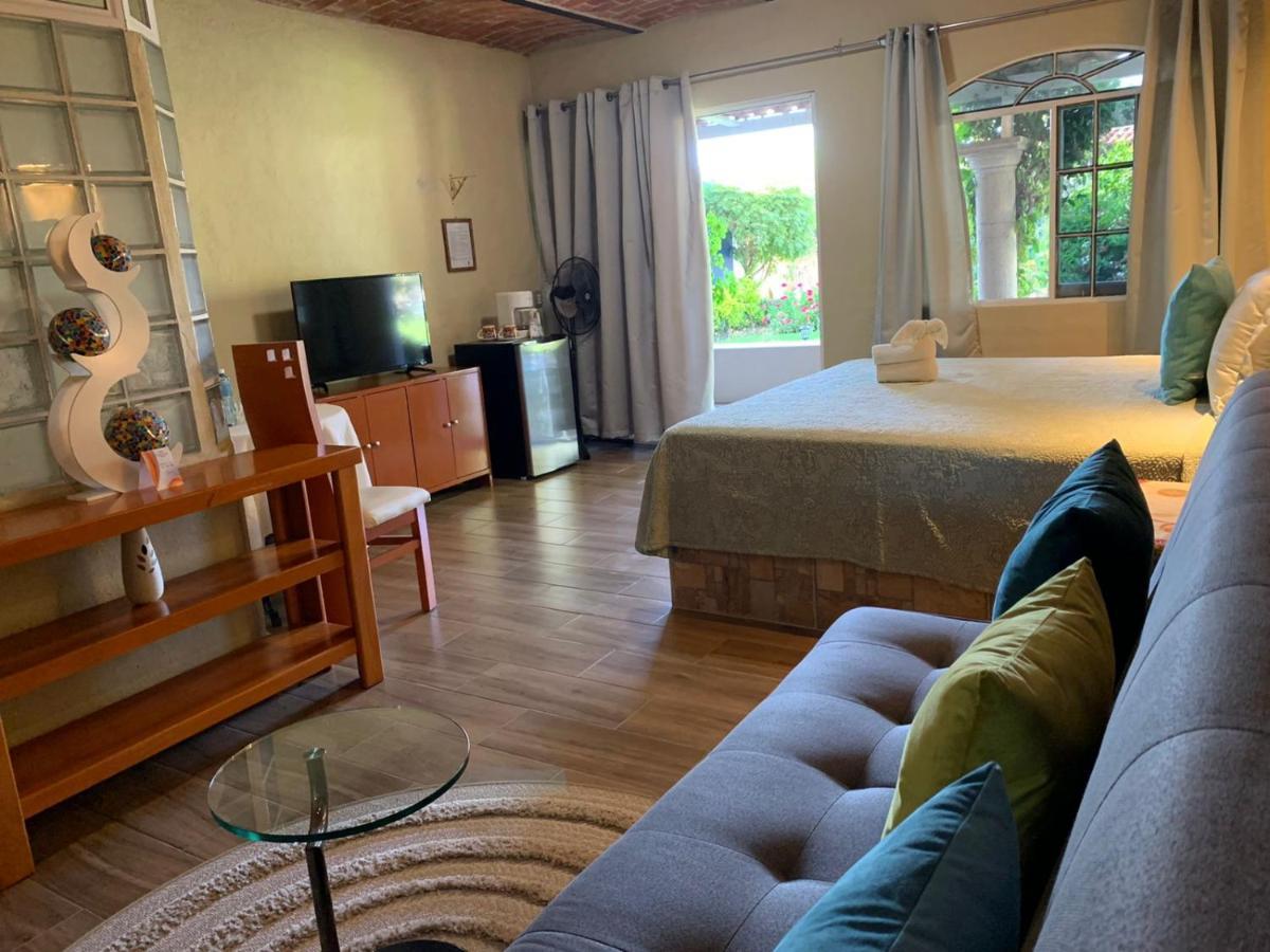 Casa De La Abuela Bed & Breakfast Ajijic Ngoại thất bức ảnh