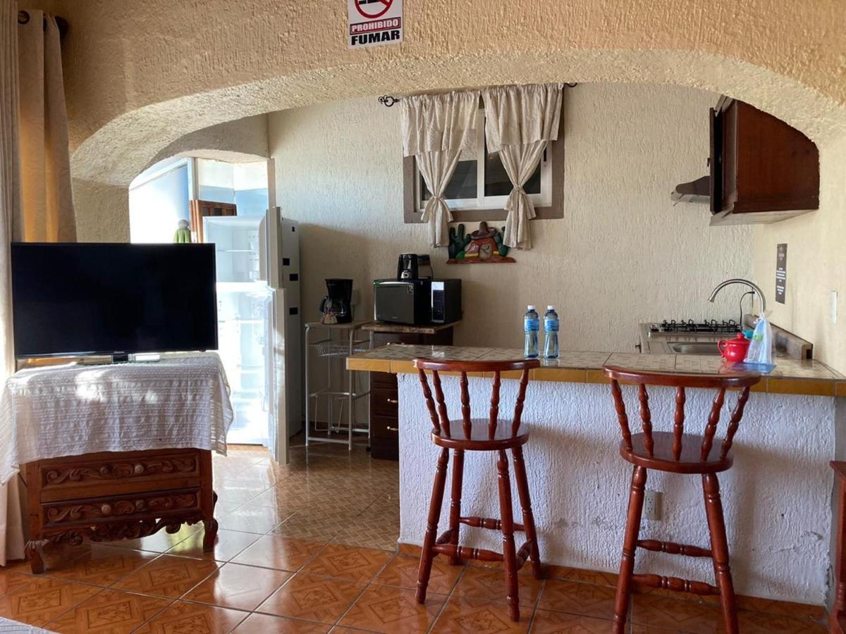 Casa De La Abuela Bed & Breakfast Ajijic Ngoại thất bức ảnh